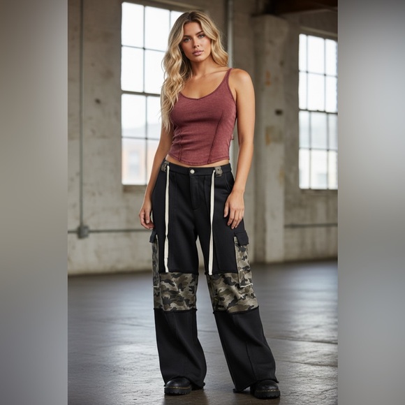 NWT POL Camo Camouflage Cargo Wide Leg Drawstring Casual Pants Black - Picture 7 of 7